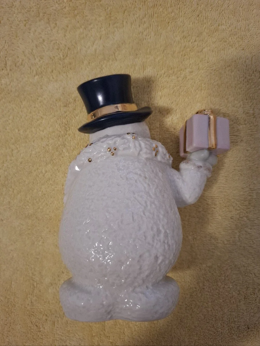 Lenox Snowman Holding Gifts